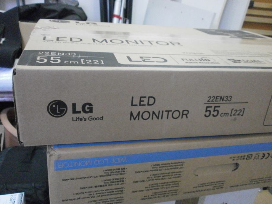 Monitor LED Lg 55cm