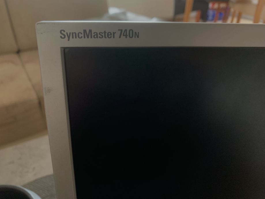 MONITOR SAMSUNG SyncMaster 740N