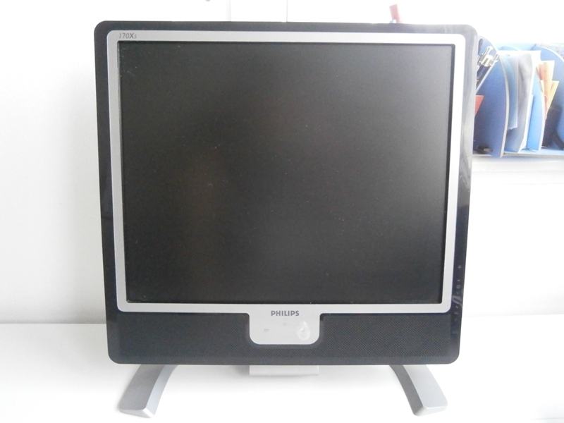 Philips 170X5 LCD monitor