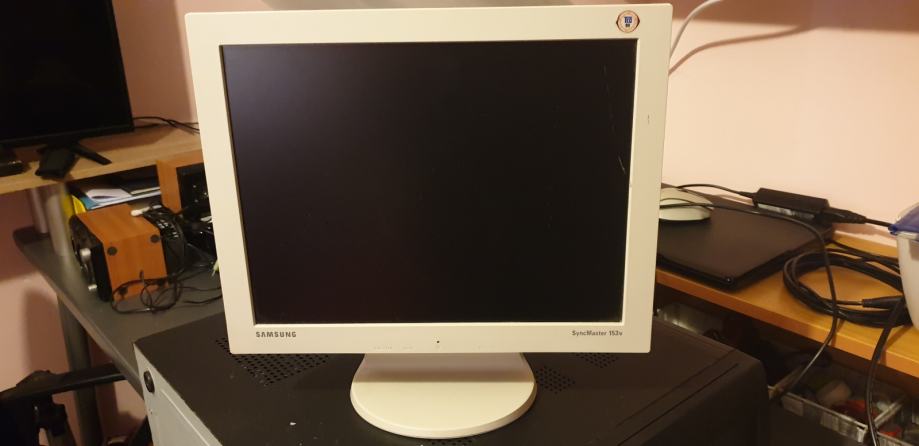 Samsung SyncMaster 153v
