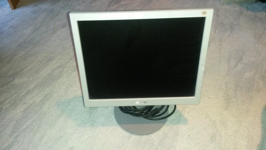 Sony TFT LCD COLOR COMPUTER DISPLAY