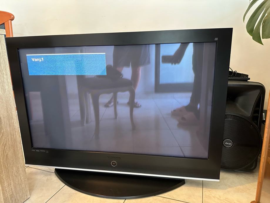 SAMSUNG PLASMA TV