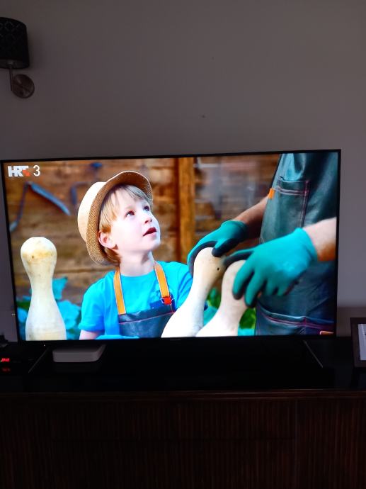 SHARP TV 60 inch, smart tv, HEVC 265...+ lcd tv Fairtec 24 inch gratis