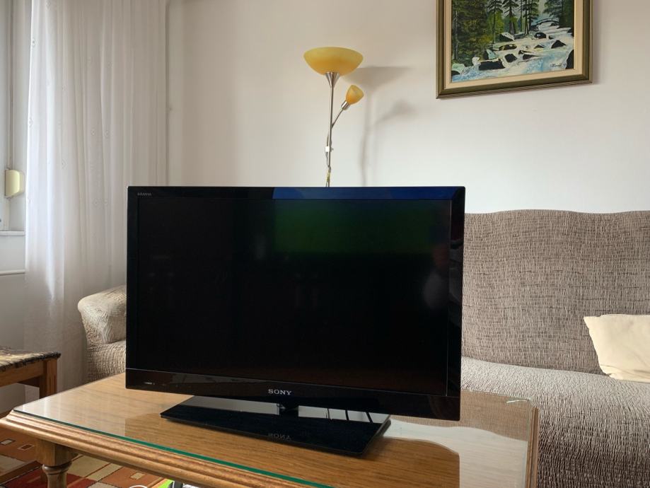 SONY LCD TV 80cm