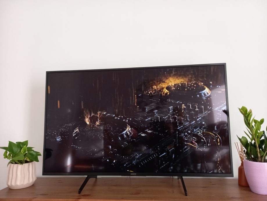 Sony BRAVIA 4K UR3
