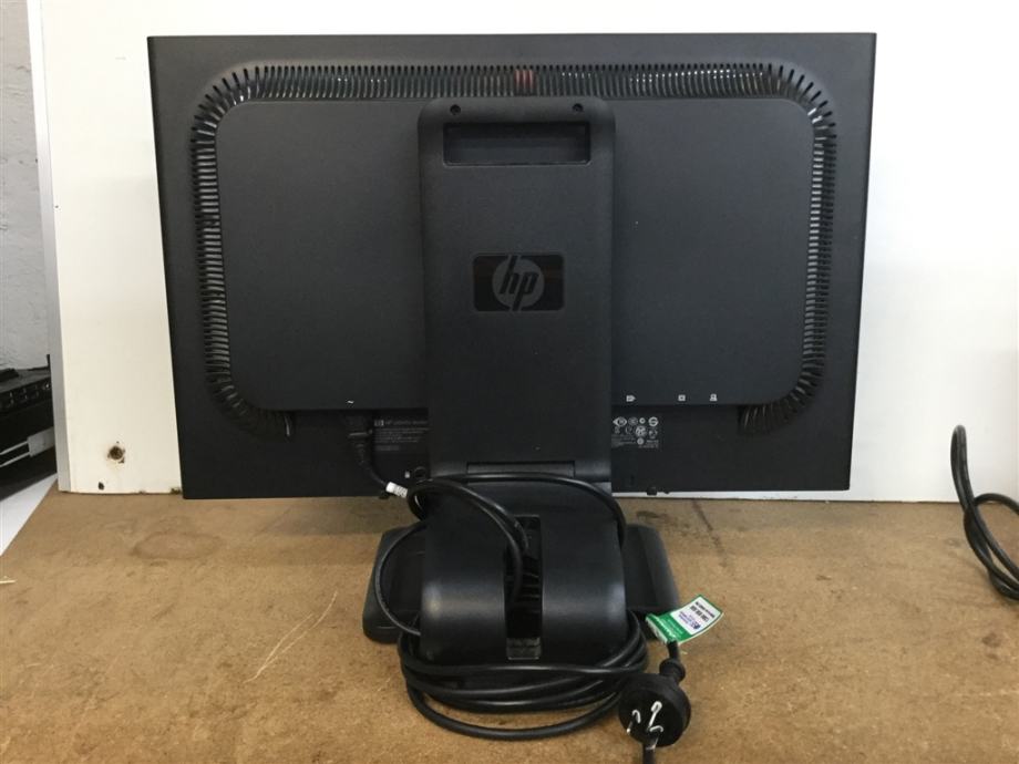 HP Compaq LA2405x 24 LED Widescreen VGA, DVID, DisplayPort, USB, 5ms