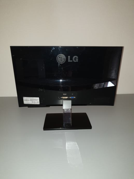 LG Flatron E2260 monitor