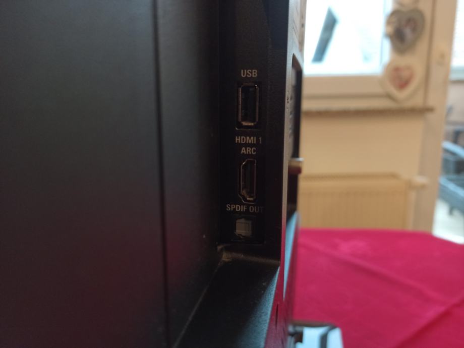 Full HD LED TV PHILIPS 32PFH4109/88