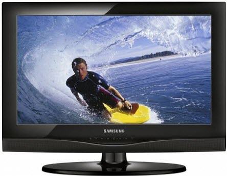 Prodajem TV Samsung 66 cm FullHD Odličan , crni .odličan Hitno!! 53€