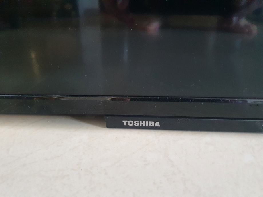 Toshiba 55 inča/140 cm, 55U2963DG Ultra HD LED TVza dijelove