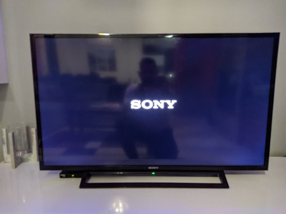TV LED SONY BRAVIA 40" smart tv(CHROMECAST)- ANDROID