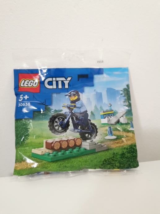 LEGO City 30638 Police Bike Training