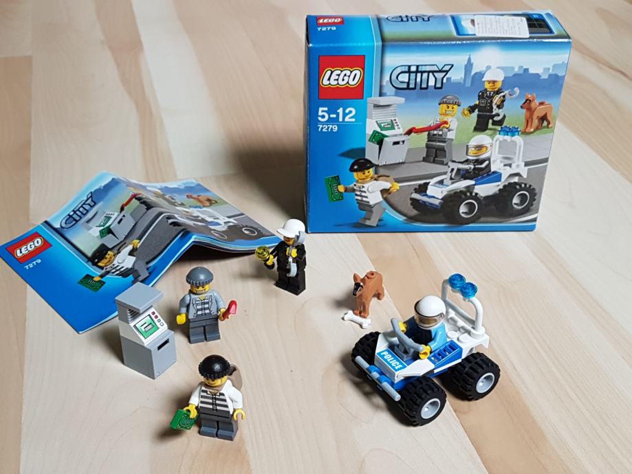 LEGO 7279 City Town Police Minifigure Collection - 57 dijelova