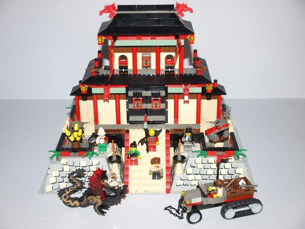 Lego Adventurers set 7419 Dragon Fortress