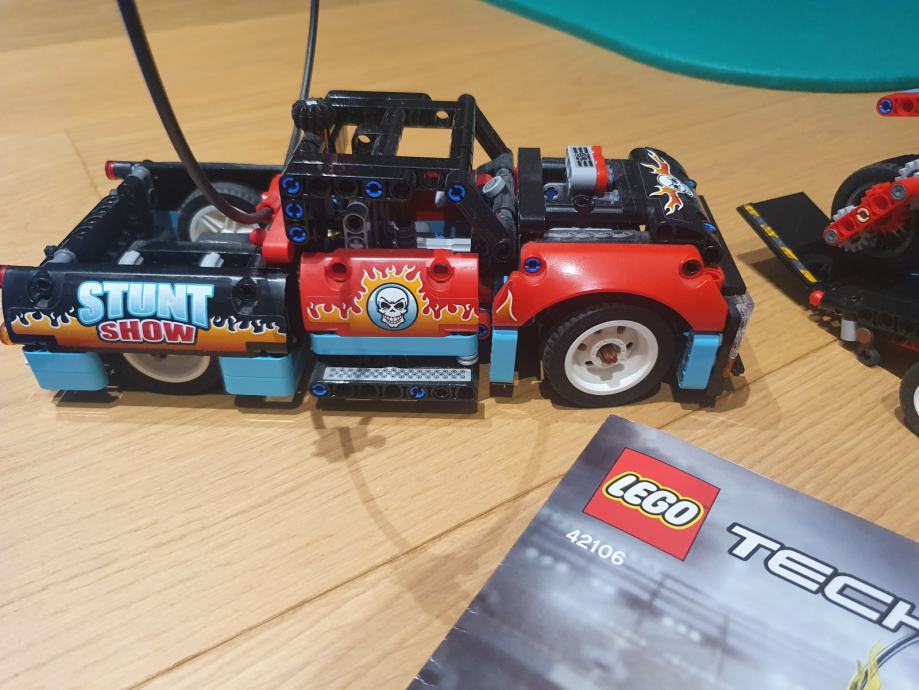 LEGO SET TECHNIC 2komada SUPER PRILIKA