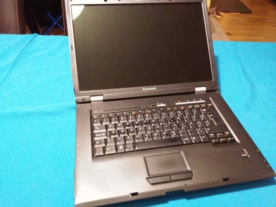Laptop Lenovo N200