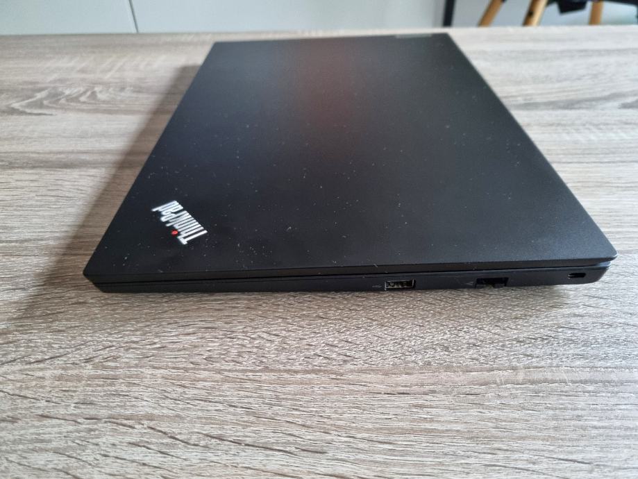 Lenovo ThinkPad E15 Gen 4 (AMD) Ordinateur Portable 39,6 cm (15.6) Full HD AMD Ryzen 7 16 Go DDR4-SDRAM 512 Go SSD Wi-FI 6 (802.11ax) Windows 11 Pro Noir