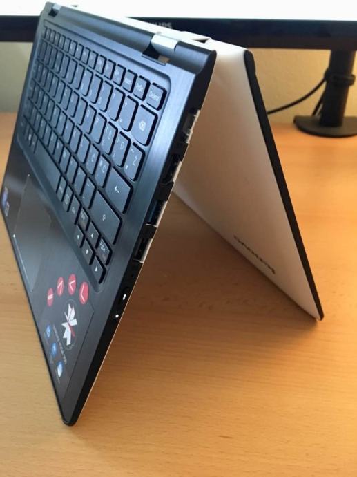 Lenovo Yoga 300 11IBy Laptop tablet TOUCH SCREEN