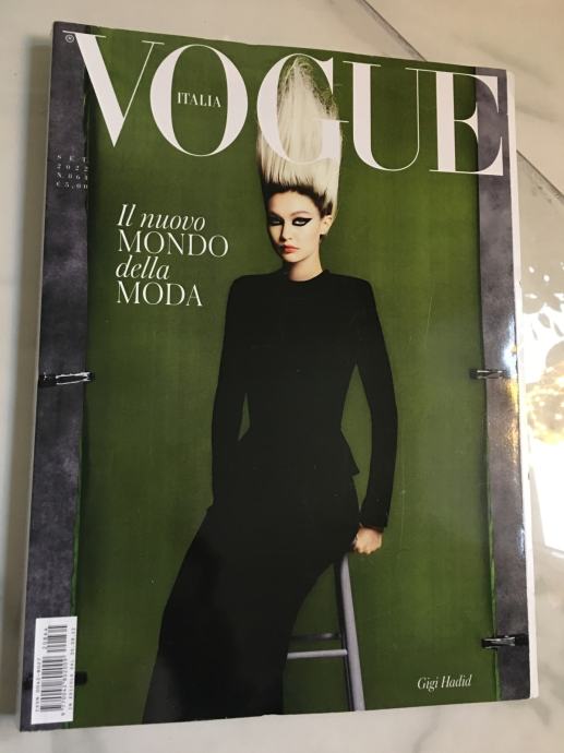VOGUE ITALIA Settembre 2022