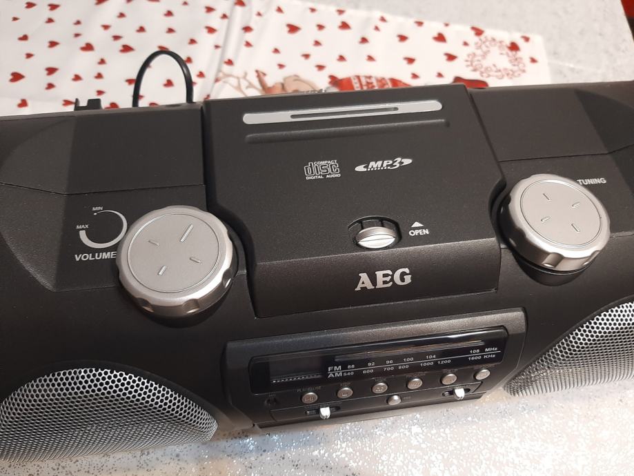 AEG CD player / kazetofon / radio SRR 4317