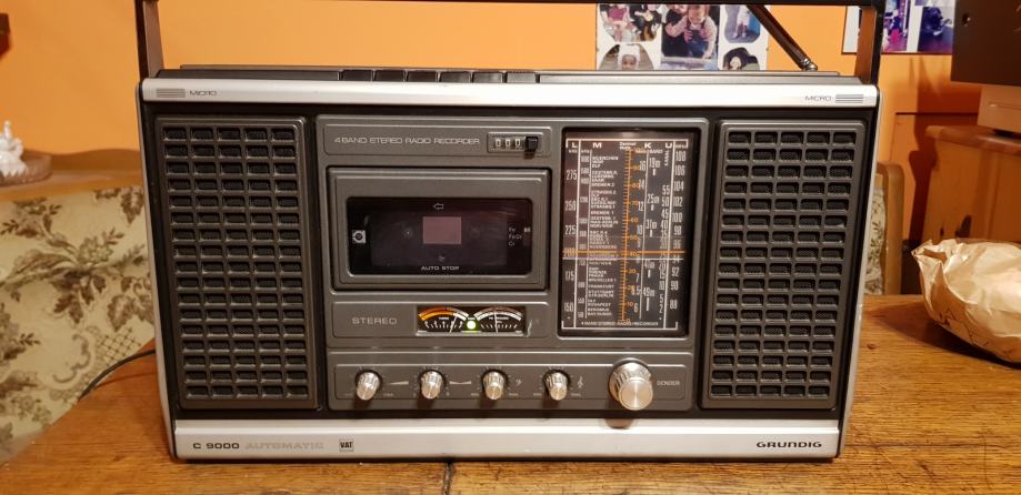 Grundig radiokazetofon C9000