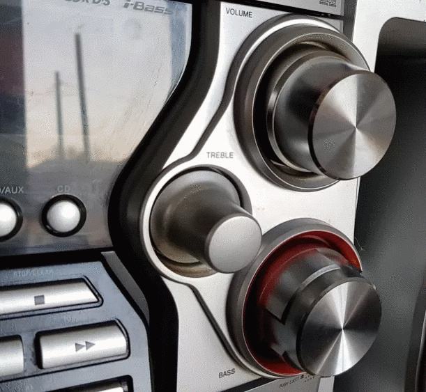 LINIJA AIWA JAX-N1 SA DALJINSKIM