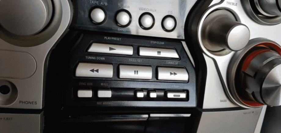 LINIJA AIWA JAX-N1 SA DALJINSKIM