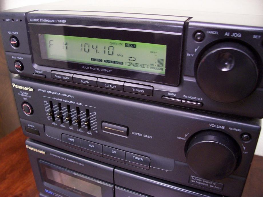 MUZIČKA LINIJA PANASONIC SA-CH11 SA DALJINSKIM