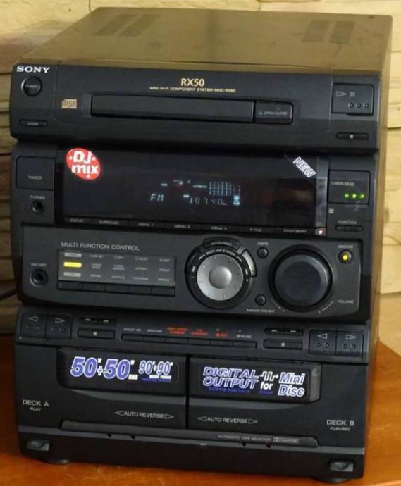 MUZIČKA LINIJA SONY RX50 SA DALJINSKIM I ZVUČNICIMA