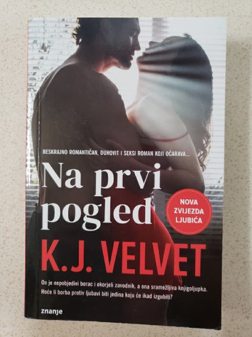 Na prvi pogled K.J.Velvet