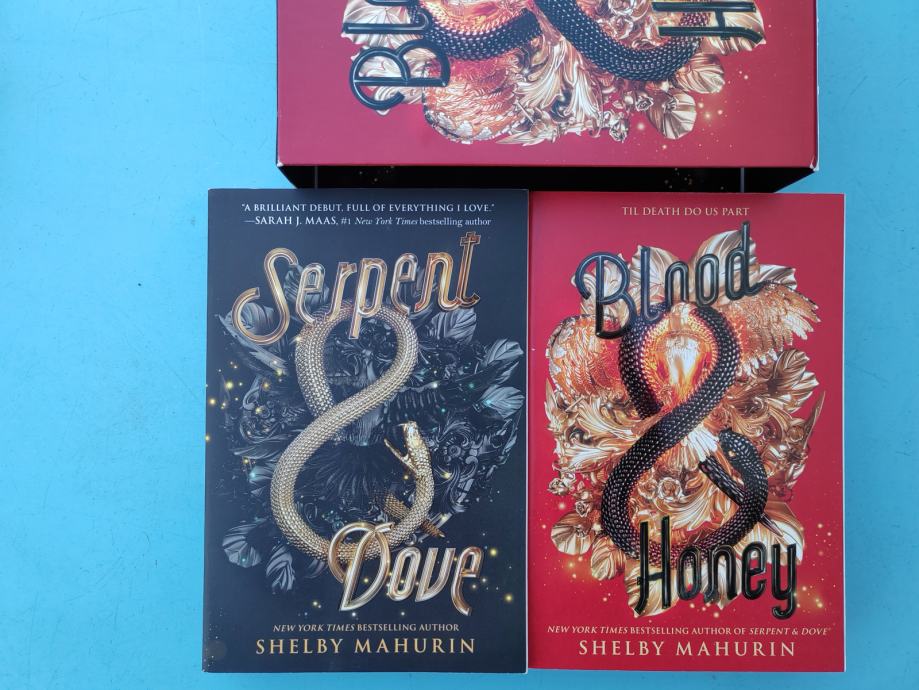 Shelby Mahurin Serpent & Dove Blood & Honey