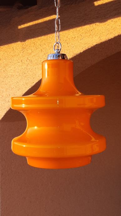 Retro  viseća svjetiljka iz 1970. - Novska