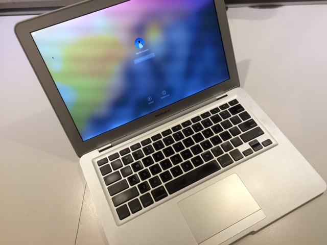MacBook Air 2.1