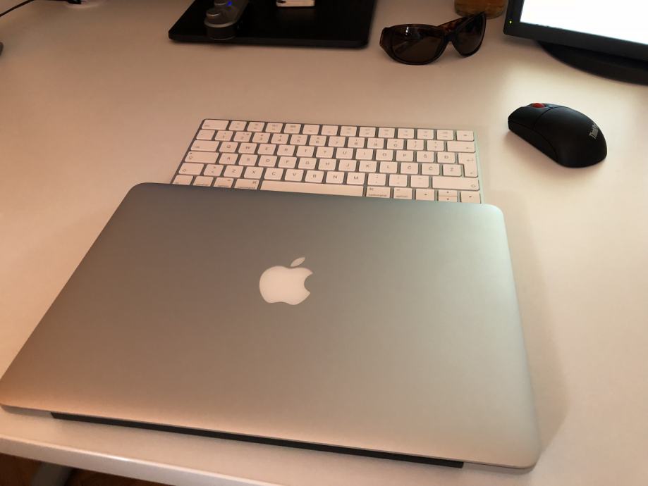 Macbook Pro 13, retina, late 2013, kao nov
