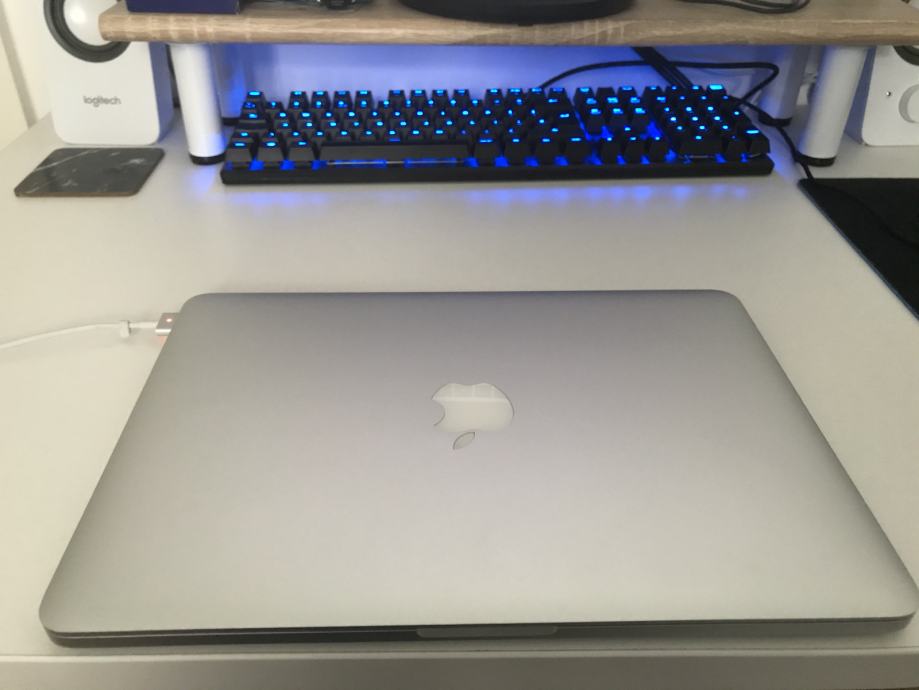 MacBook Pro 13,3” Retina (2015)