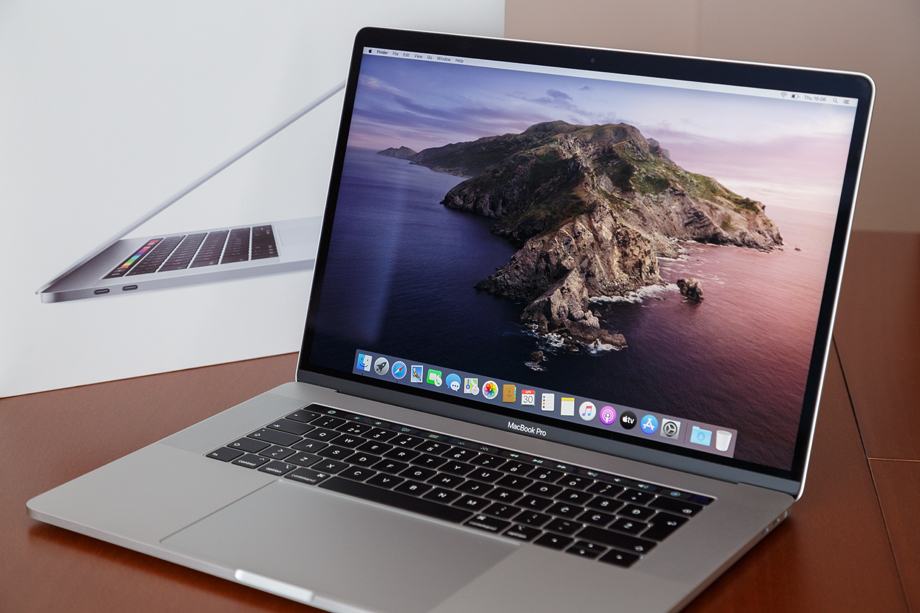 MacBook Pro 15" 2018 - i7, 16GB, 512GB SSD, HR - kao nov