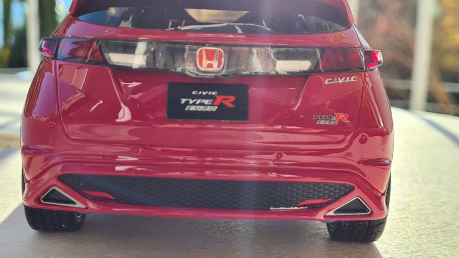 Ottomobile Honda Civic FN2 Type R Mugen 1/18 - OT735