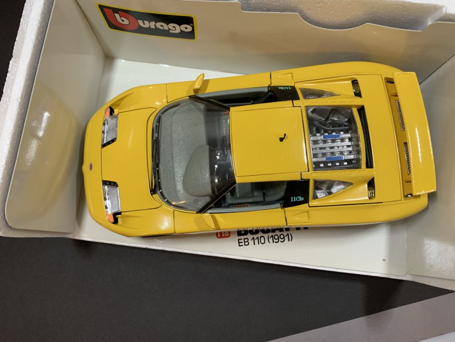 bugatti-eb110-iz-1991-burago-1-18-italy-autic-model-vintage