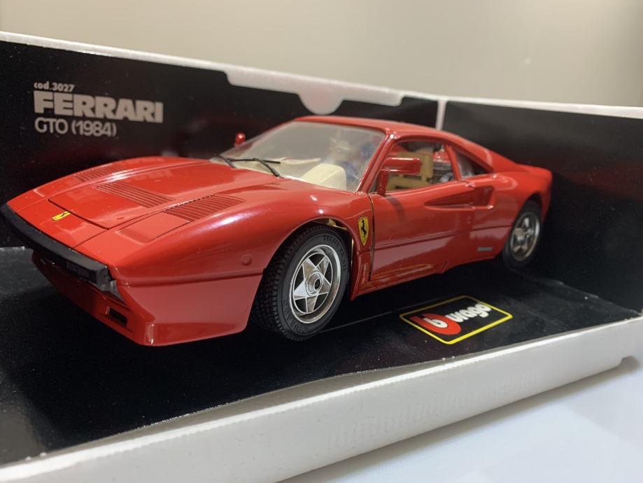 Burago 1/18 Ferrari GTO 1984 - Rallye 1986 N°25 Rouge - Réf 3057 - Occasion