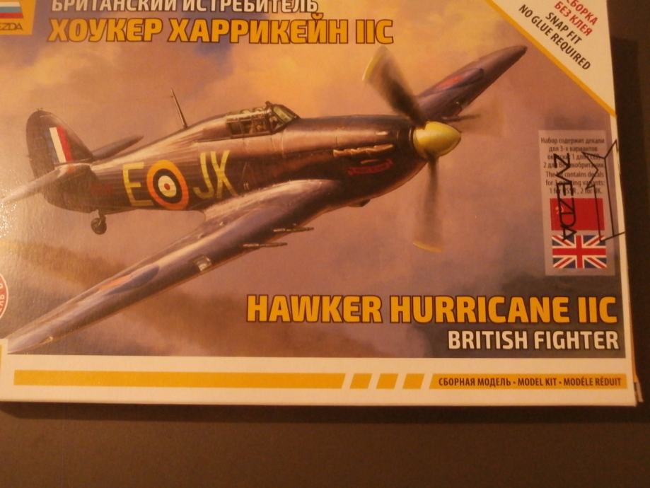 Hawker Hurricane MK.IIC 1:72 - Maquette Plastique Avion De Chasse - 53 Pièces - Modélisme - 10 Ans Et + - Non Jouet