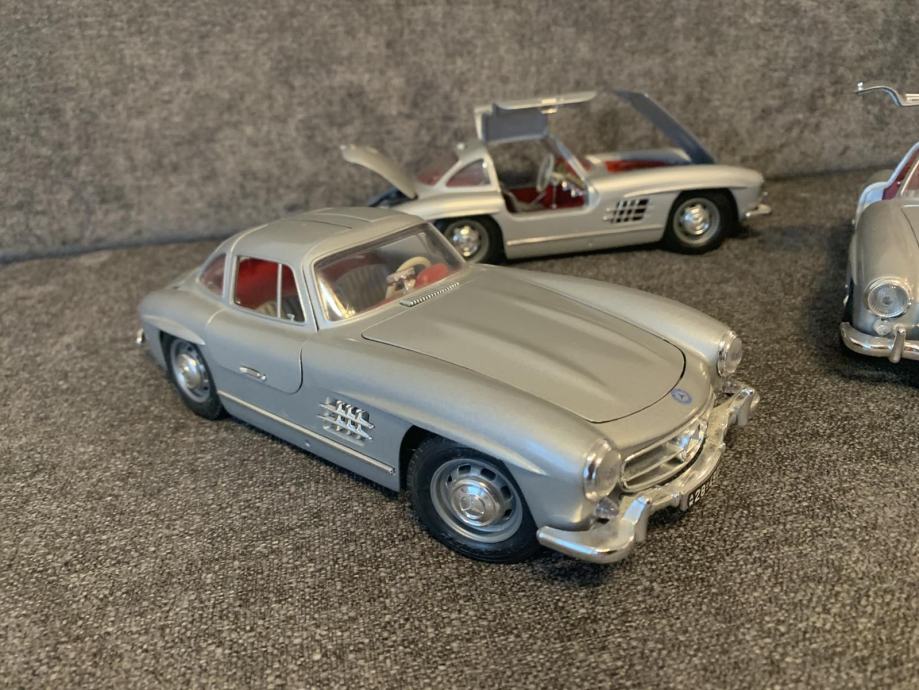 Mercedes Benz 1:18 Bburago 1954 300SL Silver Le Mans Diecast