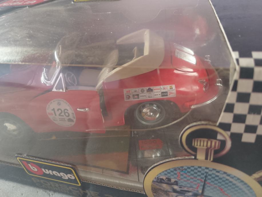 Modèle Réduit Porsche 356 B Burago échelle 1:24 - Rouge - Occasion Avec Boîte