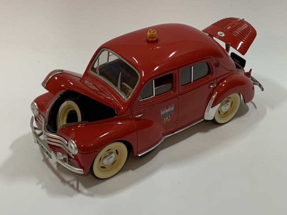 Renault 4 cv avec remorque Solido prestige - Collection