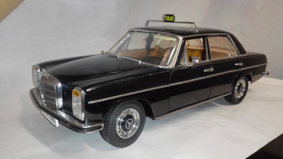 Mercedes E-Klasse T-Modell (S124), 1995, Taxi (D), 1:18 Mercedes E-Klasse T-Modell (S124), 1995, Taxi (D), 1:18