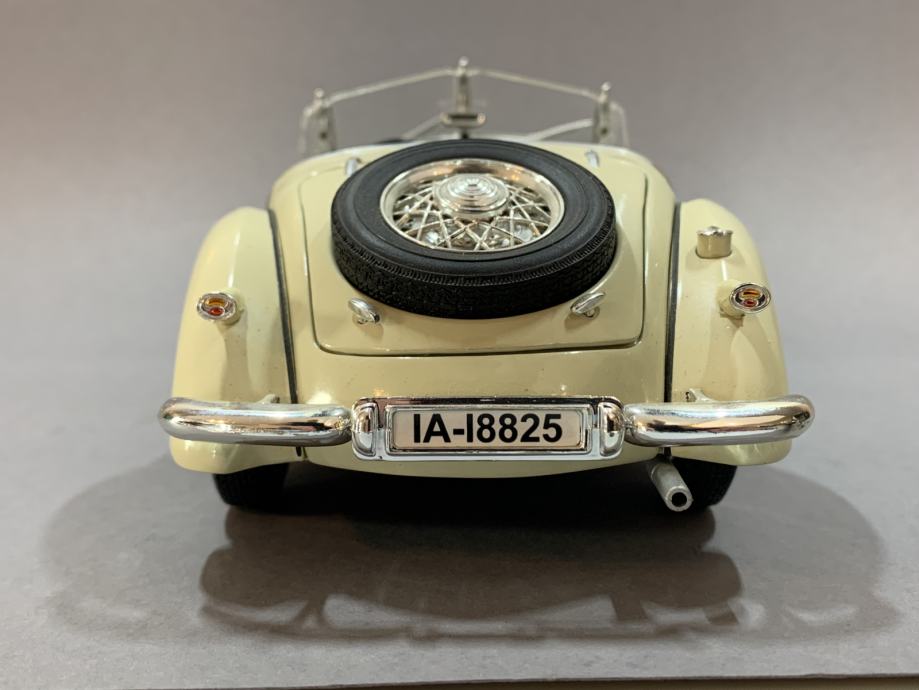 AX226 RICKO 1/18 1:18 LINCOLN MODELE K 1931 REF 32120 BLEUE