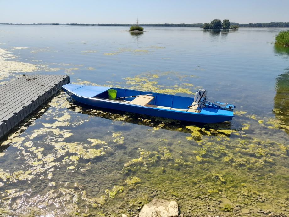 Limeni čamac, vanbrodski motor Honda 3,3 kW, oprema za čamac