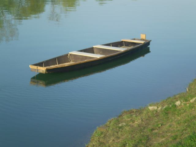 riječni čamac limeni