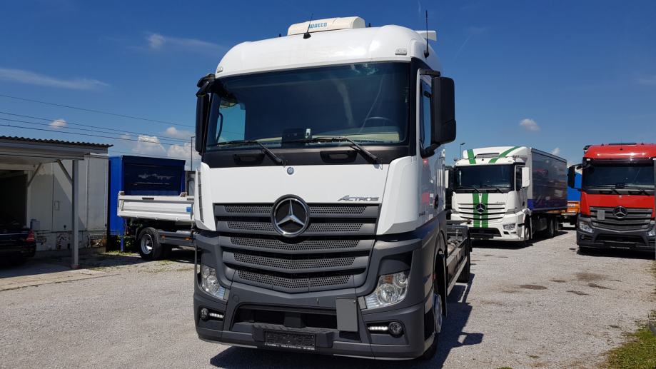 Мерседес actros 1841ls Мерседес actros 1841ls