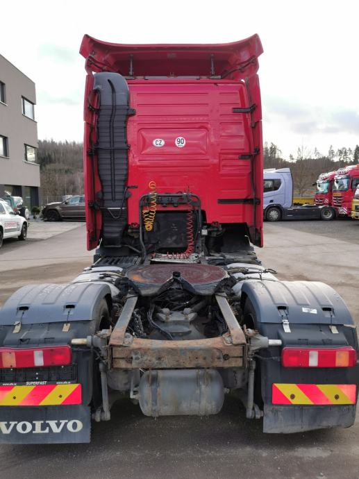 VOLVO FH 13 440 42T EURO 5 low deck, 2008 god.