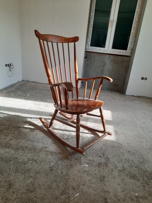 Stolica za ljuljanje